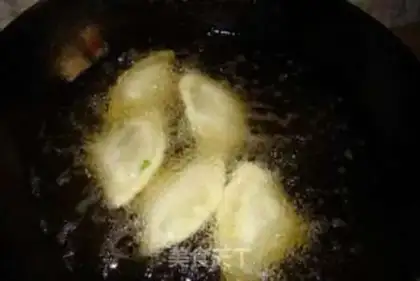 Make Fry horns step 13