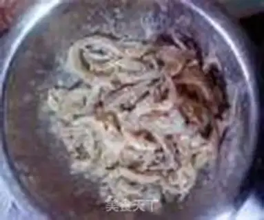 Make Pretzel mushrooms step 5