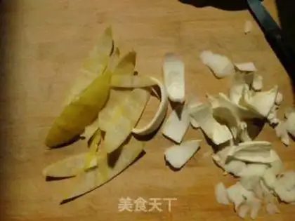 Make A tea with honey step 3