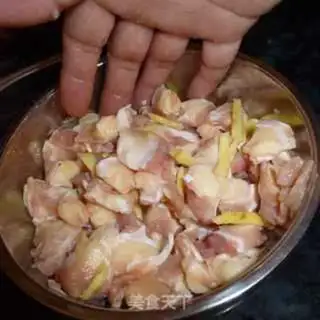 Make The treasure of the cranberry palm step 1