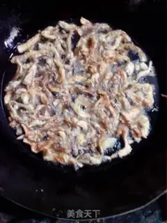 Make Pretzel mushrooms step 8