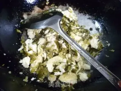 Make Snow cream and duck eggs step 7