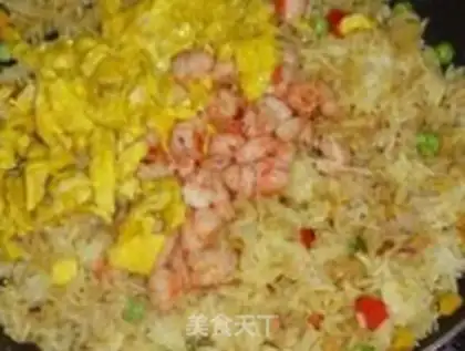 Make Pineapple seafood step 8