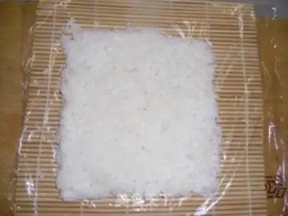Make Yellow robe with seafood sushi step 5