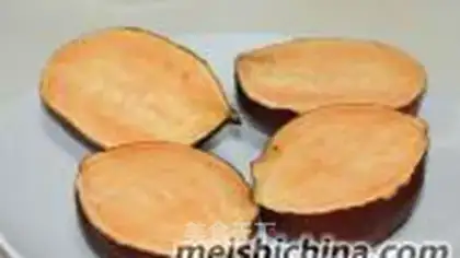 Make Cheese cream and potatoes step 0