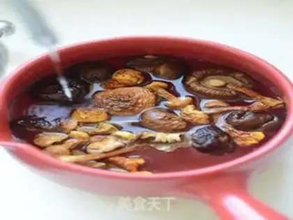 Make Chicken stew mushrooms step 1