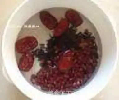 Make Black rice, red beans, porridge step 1