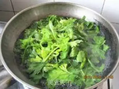 Make Celery leaves step 3