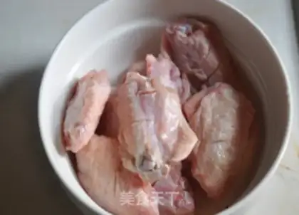 Make Pineapple fried chicken wings step 0
