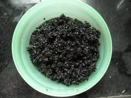 Make walnut sesame paste step 2
