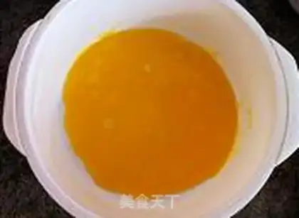 Make Gold egg fried rice step 2
