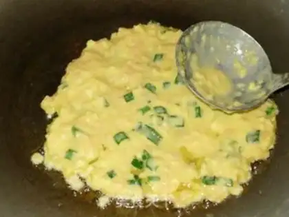 Make Ham egg pancakes step 3