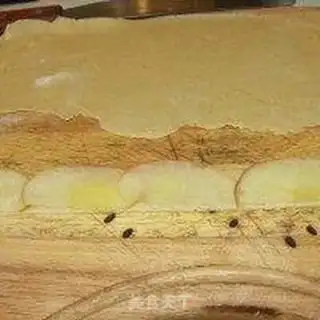 Make Rose apple rolls step 4