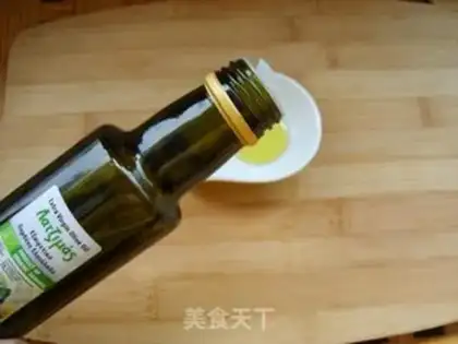 Make Tuna vinegar salad step 1