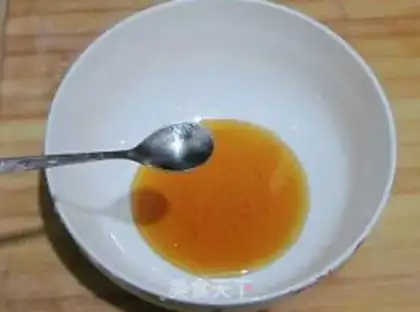 Make Bean and egg yolks step 0