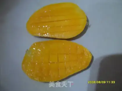 Make Strawberry yogurt with mango step 2