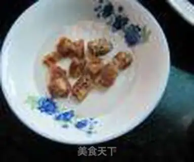 Make Cinnamon eggs step 1