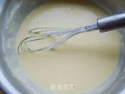 Make Honey strawberry muffins step 3