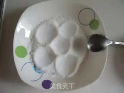 Make Eggs of clubs step 1