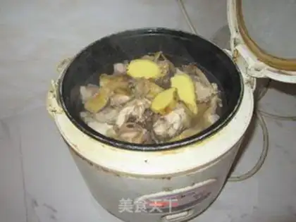 Make A rooster with mushrooms step 4