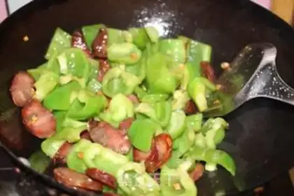 Make Pepper fried sausage step 5