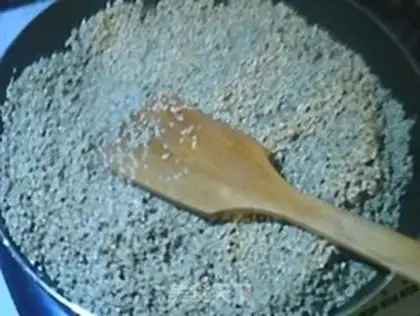 Make Homemade sesame sauce step 5