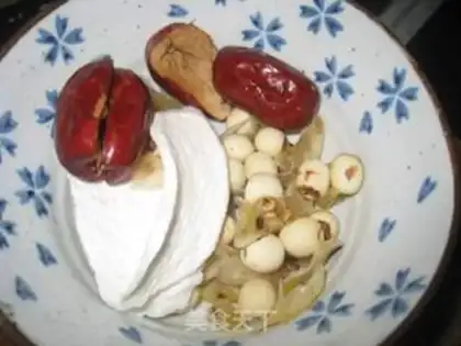 Make Seahorse coconut soup step 1