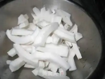 Make Seahorse coconut soup step 2