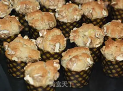 Make walnut banana cake step 9