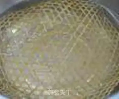 Make Ice and sugar elbows step 2