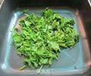 Make Celery fried eggs step 3