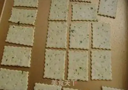 Make Onion combs with cookies step 4
