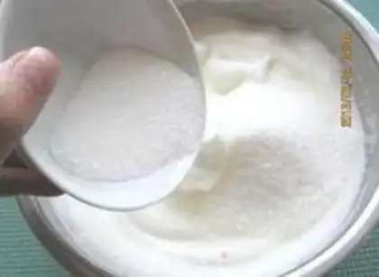 Make Angel cake step 2