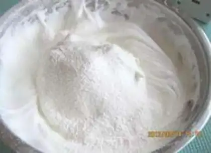 Make Angel cake step 4