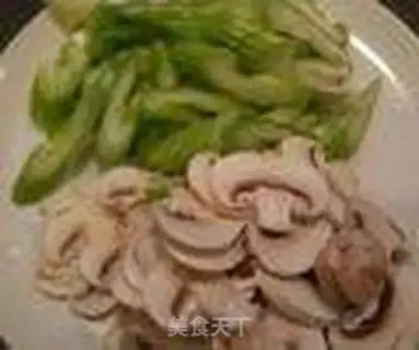 Make Celery mushrooms step 1