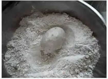 Make Homemade pine eggs step 4