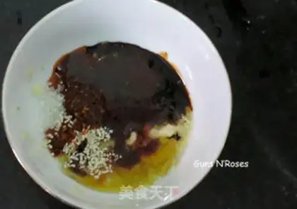 Make Garlic mud and white meat step 5