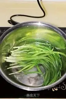 Make The green bean sprouts step 6