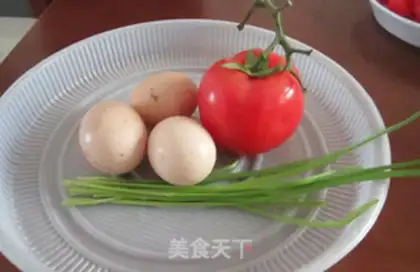 Make Tomato fried eggs step 0