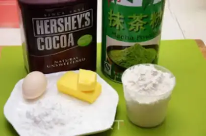 Make Panda cookies step 0