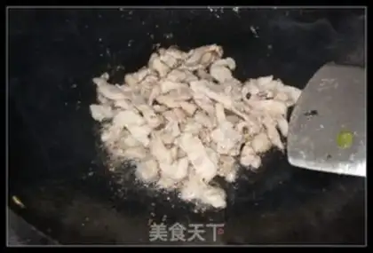 Make Crab mushrooms and fried meat step 2