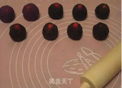 Make Strawberry Dafu step 4