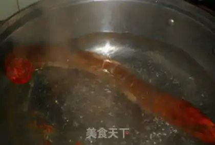 Make Garlic fried sausage step 1
