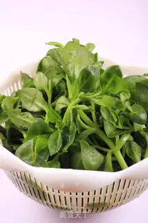 Make A five-colour vegetable tower step 0