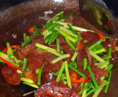 Make Garlic fried sausage step 6