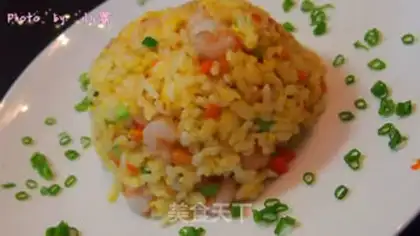 Make Gold shrimp fried rice step 9