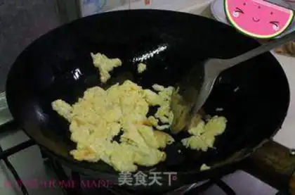 Make Pineapple rice step 2