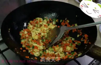 Make Pineapple rice step 6