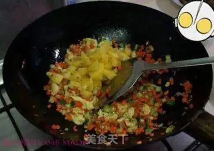 Make Pineapple rice step 7
