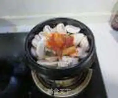 Make Korean tofu soup step 4